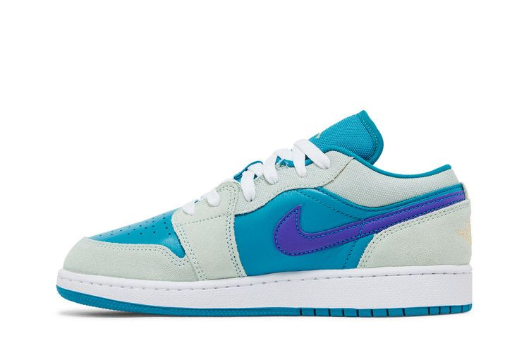 Кроссовки Air Jordan 1 Low SE GS 'Aquatone Concord'