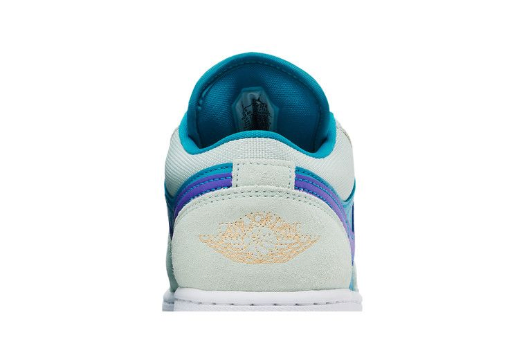 Кроссовки Air Jordan 1 Low SE GS 'Aquatone Concord'