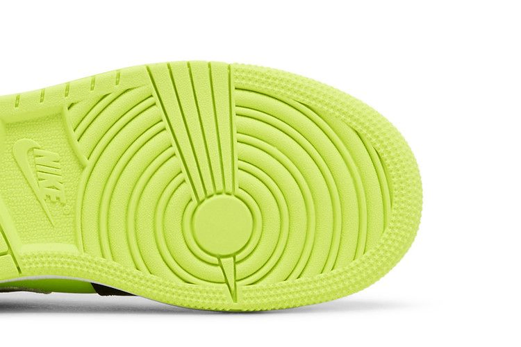 Кроссовки Air Jordan 1 Low SE GS 'Big Cat Energy'