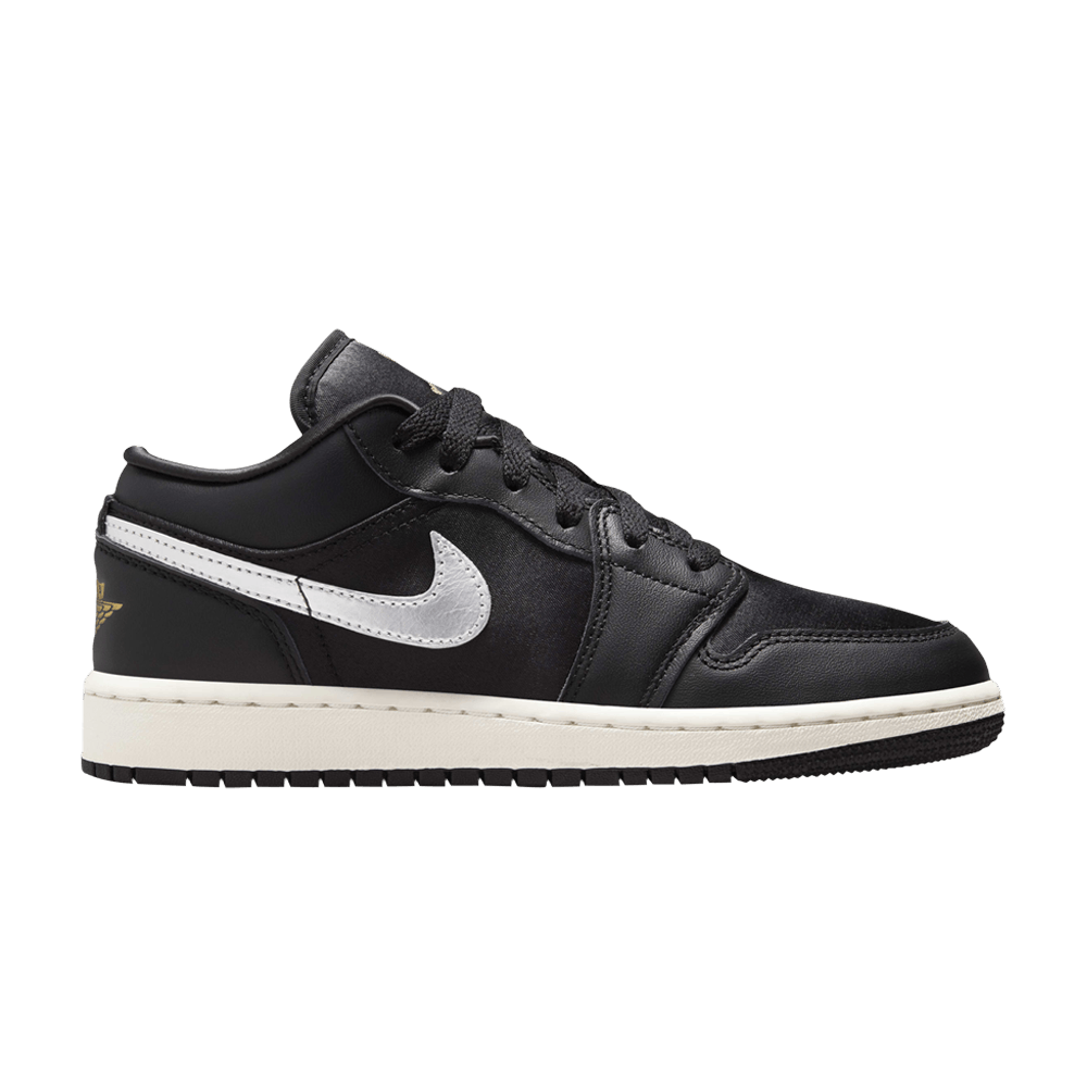 air-jordan-1-low-se-gs-black-metallic-silver-fz3921-001
