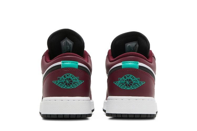 Кроссовки Air Jordan 1 Low SE GS 'Dark Beetroot'