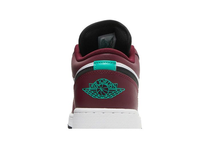 Кроссовки Air Jordan 1 Low SE GS 'Dark Beetroot'