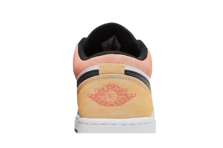 Кроссовки Air Jordan 1 Low SE GS 'Flight Club'