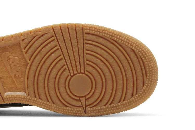 Кроссовки Air Jordan 1 Mid SE GS 'Christmas'