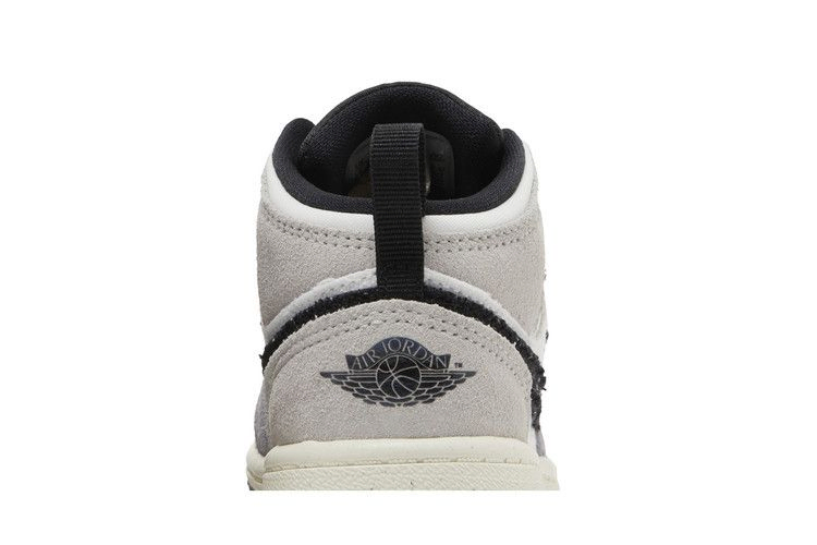 Кроссовки Air Jordan 1 Mid SE Craft TD 'Inside Out - Cement Grey'