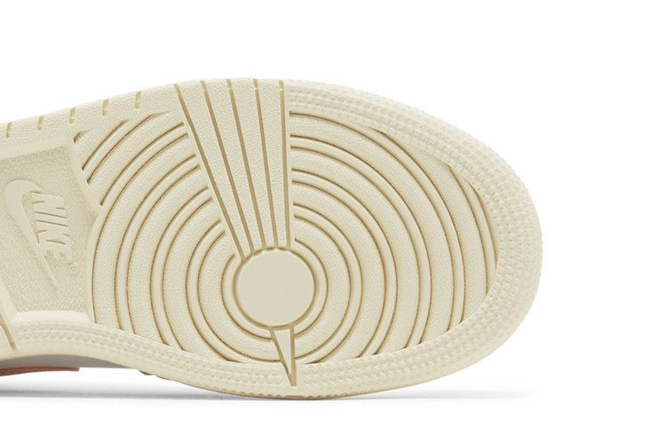 Кроссовки Air Jordan 1 Mid SE GS 'Scalloped Edge'