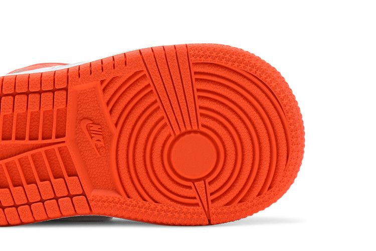 Кроссовки Air Jordan 1 Mid SE TD 'Electro Orange'