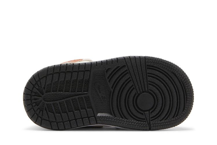 Кроссовки Air Jordan 1 Mid SE TD 'Orange Suede'