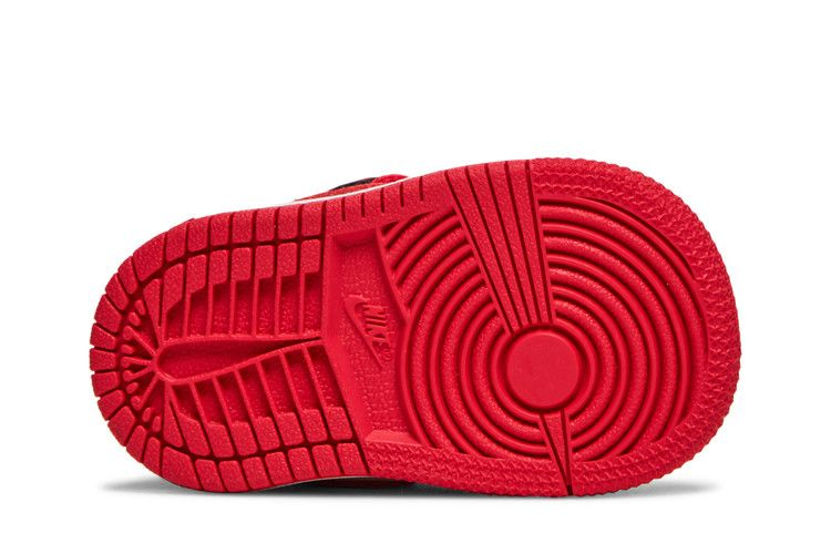 Кроссовки Air Jordan 1 Mid TD 'White Very Berry'