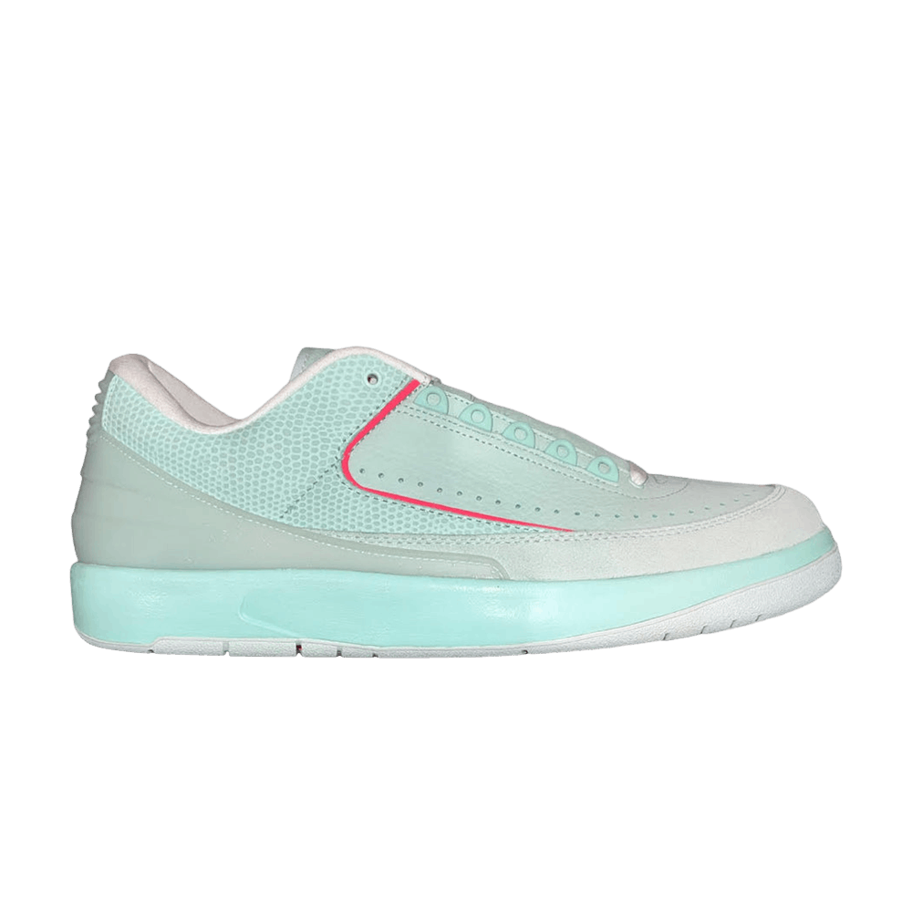 air-jordan-2-retro-low-eybl-pe-aj286l-fq3820-vw1
