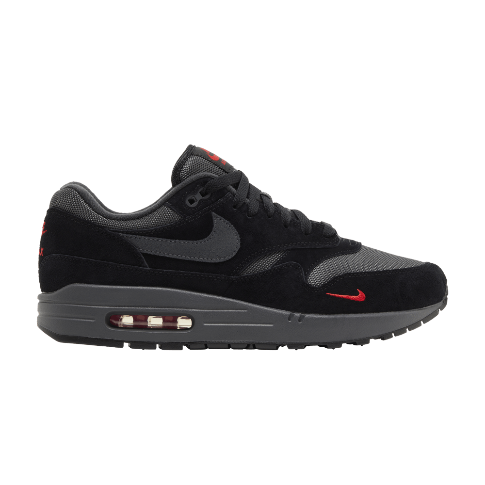 air-max-1-black-university-red-fv6910-001