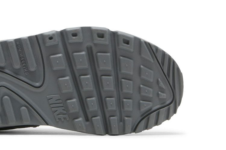 Кроссовки Nike Air Max 90 GS 'Smoke Grey Volt'