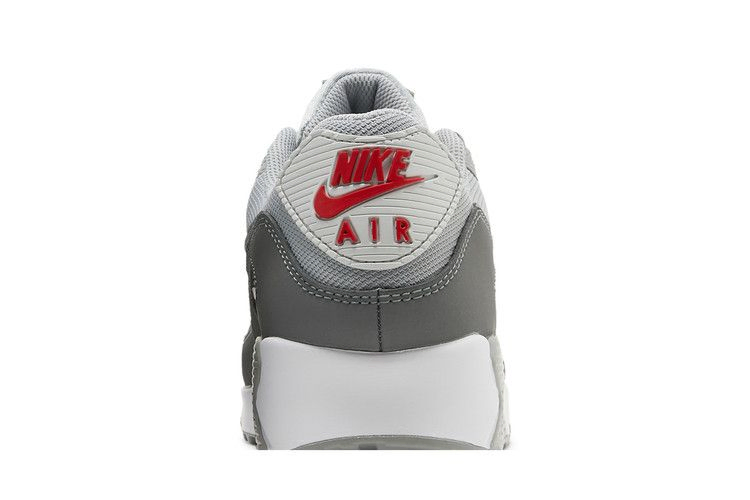 Кроссовки Nike Air Max 90 'Light Smoke Grey Red'