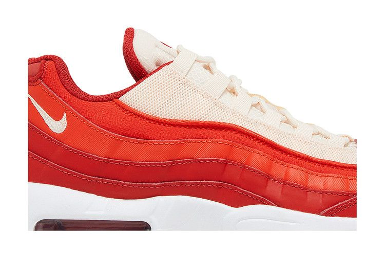 Кроссовки Nike Air Max 95 'Picante Red Guava Ice'