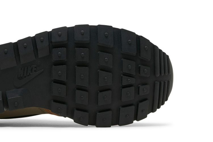 Кроссовки Nike Air Pegasus 83 'Khaki'