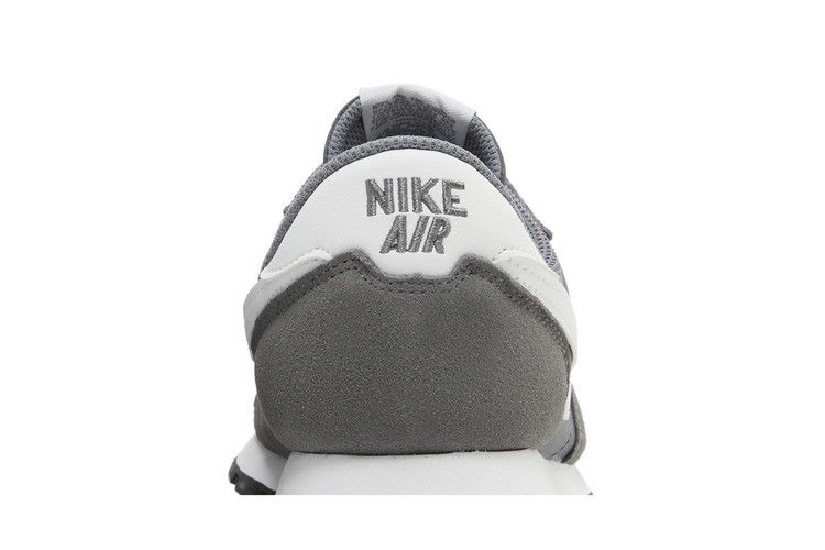 Кроссовки Nike Air Pegasus 83 'Smoke Grey'