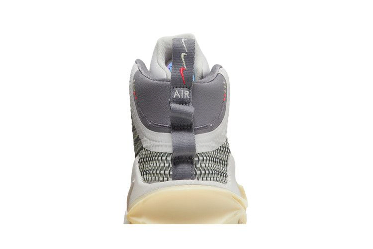 Кроссовки Nike Air Zoom GT Jump EP 'Vast Grey'