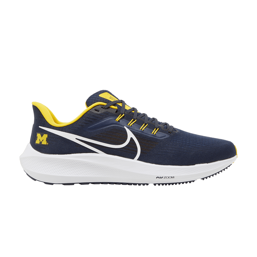 air-zoom-pegasus-39-michigan-wolverines-dr1964-400