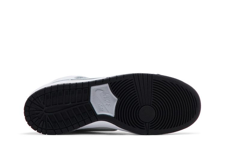 Кроссовки Nike AntiHero x Dunk High SB 'Wolf Grey'