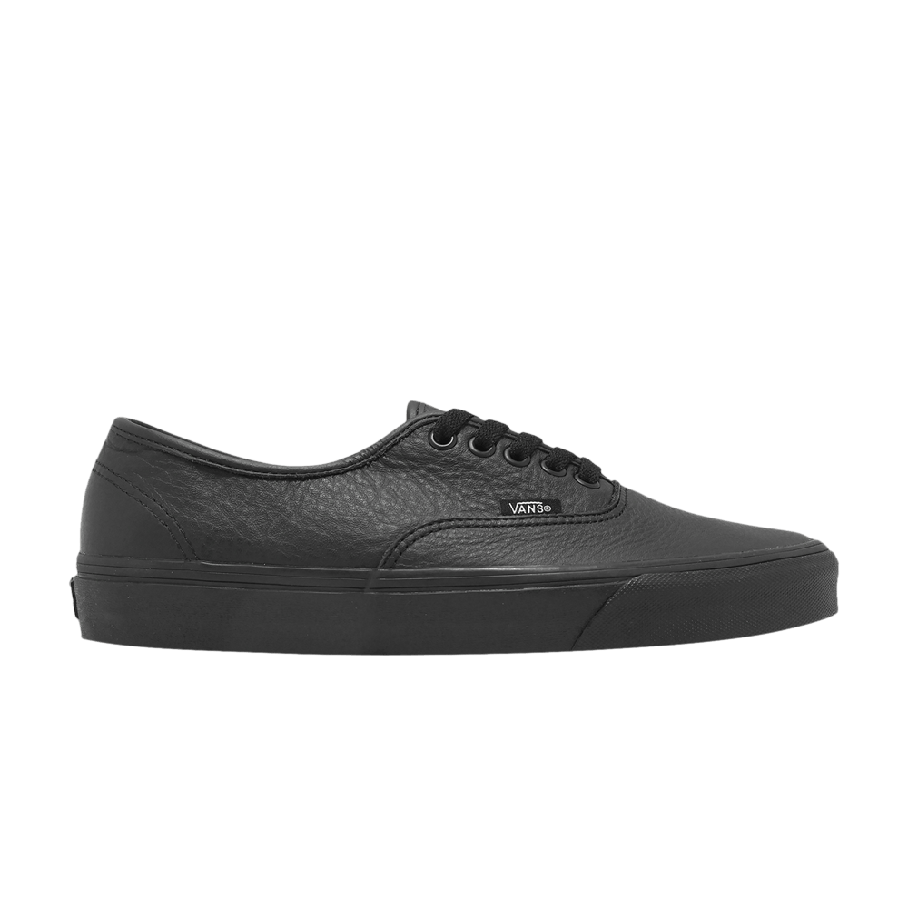 authentic-leather-triple-black-vn000jral3b