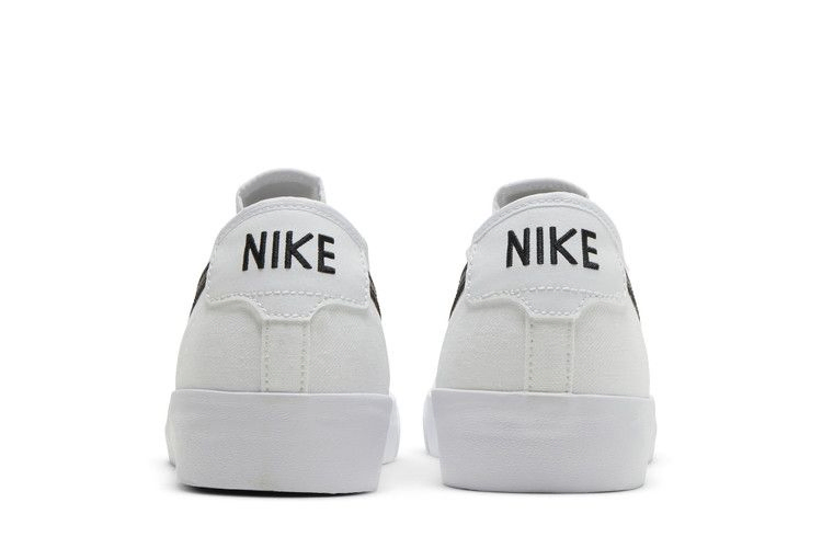 Кроссовки Nike Blazer Court SB 'White Black'