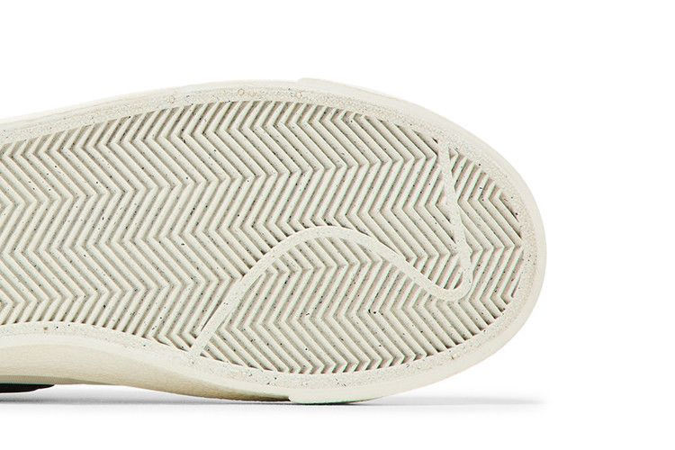 Кроссовки Nike Blazer Low '77 SE 'Moving Company'