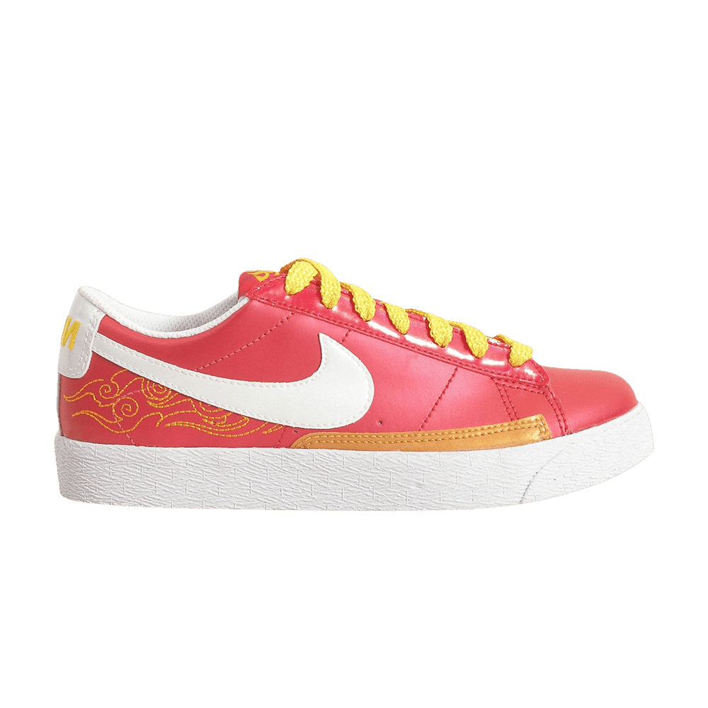 blazer-low-premium-gs-comet-red-tour-yellow-327597-611