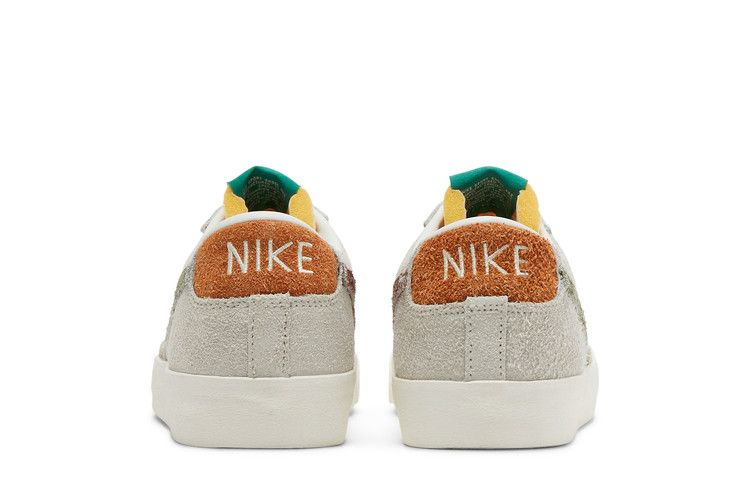 Кроссовки Nike Blazer Low '77 Premium 'Ugly Duckling'