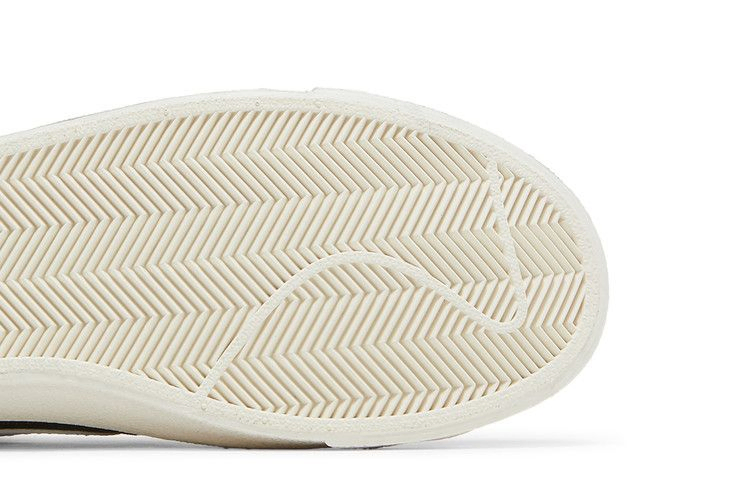 Кроссовки Nike Blazer Mid '77 'Cleveland Rocks'