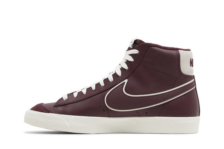 Кроссовки Nike Blazer Mid '77 Premium 'College Pack - Night Maroon'
