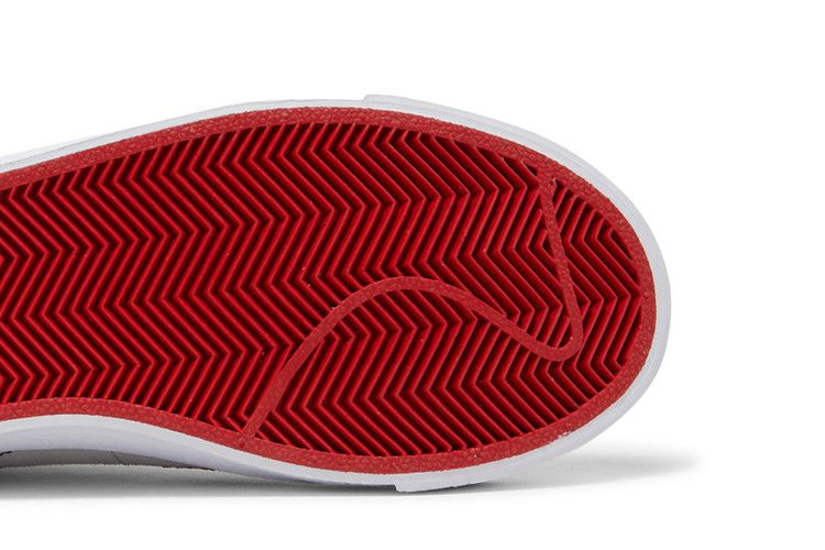 Кроссовки Nike Blazer Mid '77 SE GS 'Dance - White Black Red'