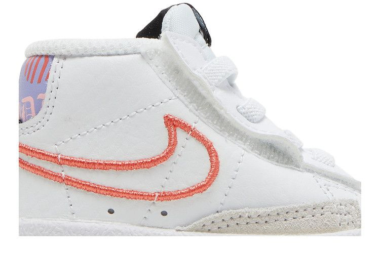 Кроссовки Nike Blazer Mid '77 SE TD 'White Magic Ember'