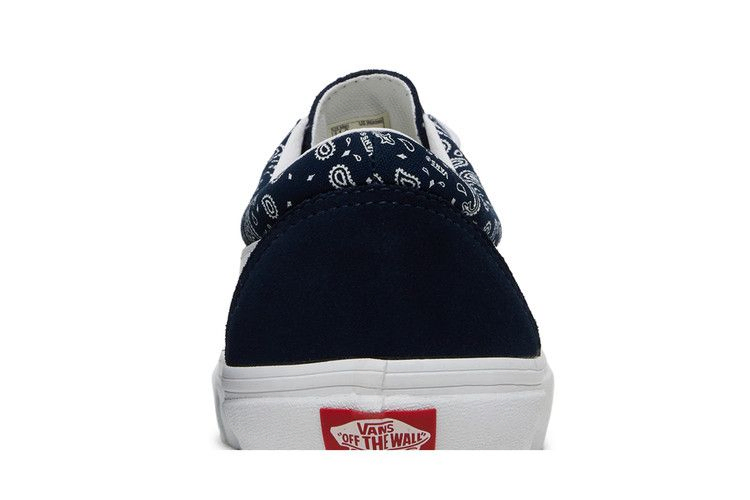 Кроссовки Vans Bold Ni 'Bandana - Dress Blues'