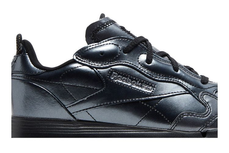 Кроссовки Reebok Cardi B x Wmns Classic Leather 'Black Dark Silver'