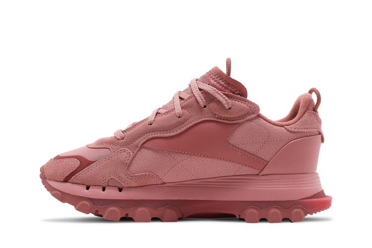 Кроссовки Reebok Cardi B x Wmns Classic Leather 'Sandy Rose'