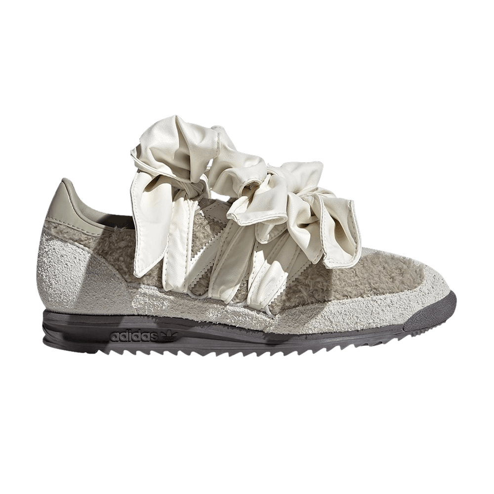 caroline-hu-x-wmns-sl72-og-grey-off-white-jq8736