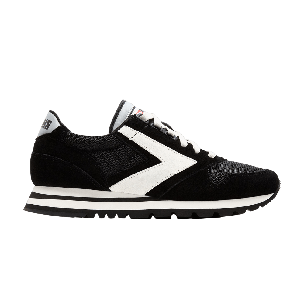 chariot-black-white-110486-1d-099