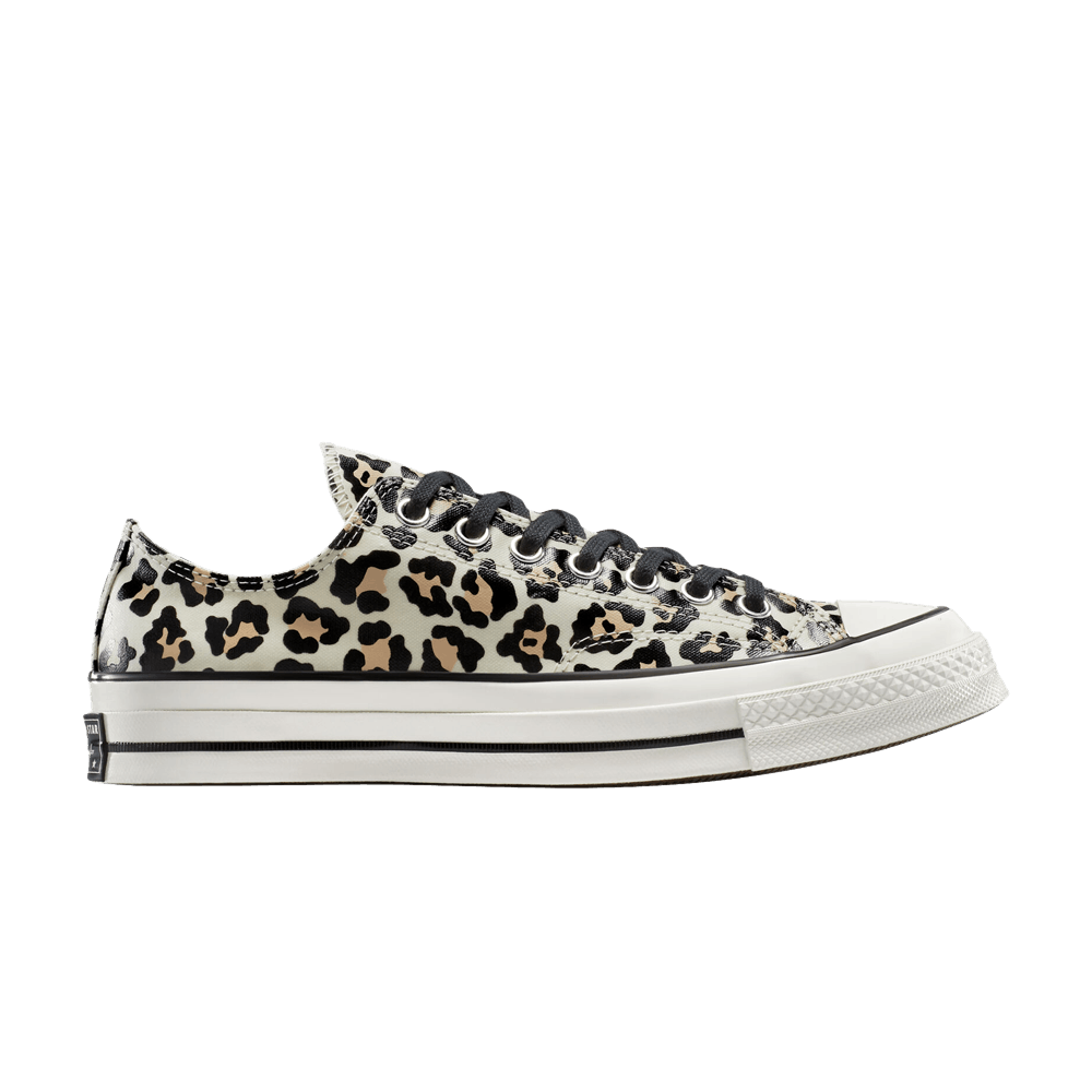 chuck-70-low-glow-in-the-dark-leopard-print-a15033c