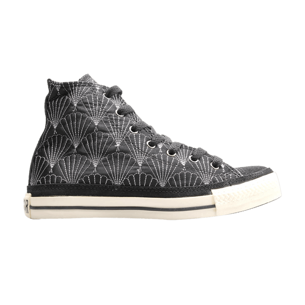 chuck-taylor-all-star-quilted-high-black-shells-100101