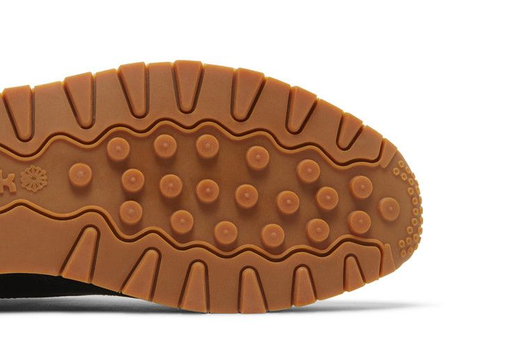 Кроссовки Reebok Classic Leather 'Black Gum'