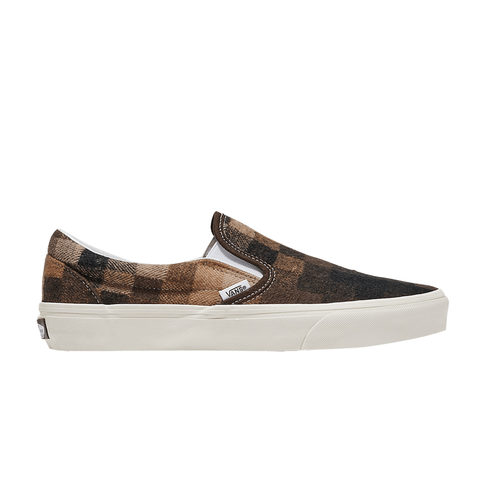 classic-slip-on-checkerboard-sweater-brown-vn0a2z41bro