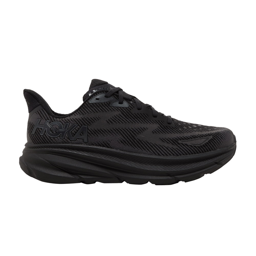 clifton-9-triple-black-1127895-bblc