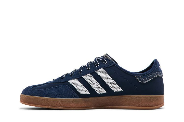 Кроссовки adidas CLOT x Gazelle Indoor 'Collegiate Navy Off White'