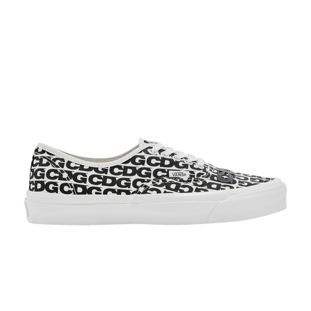 comme-des-garcons-x-authentic-cdg-print-black-white-2025-00005-10000cdgxac-whit