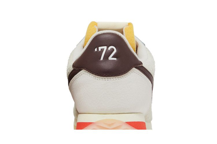 Кроссовки Nike Wmns Cortez '23 'Light Orewood Brown'