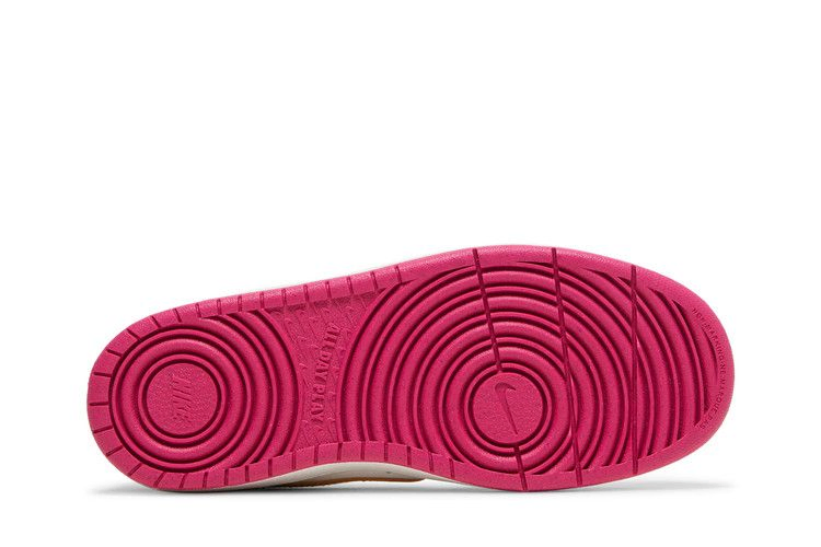 Кроссовки Nike Court Borough Low 2 SE GS 'Summit White Pink Prime'