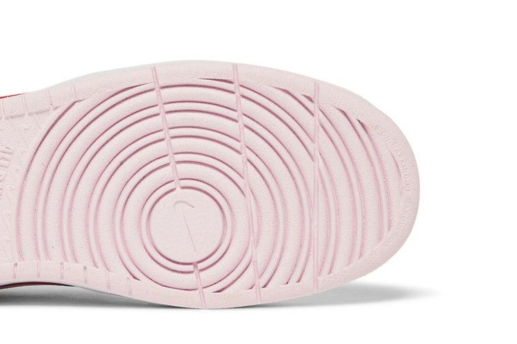 Кроссовки Nike Court Borough Low 2 SE GS 'White Pink Foam'