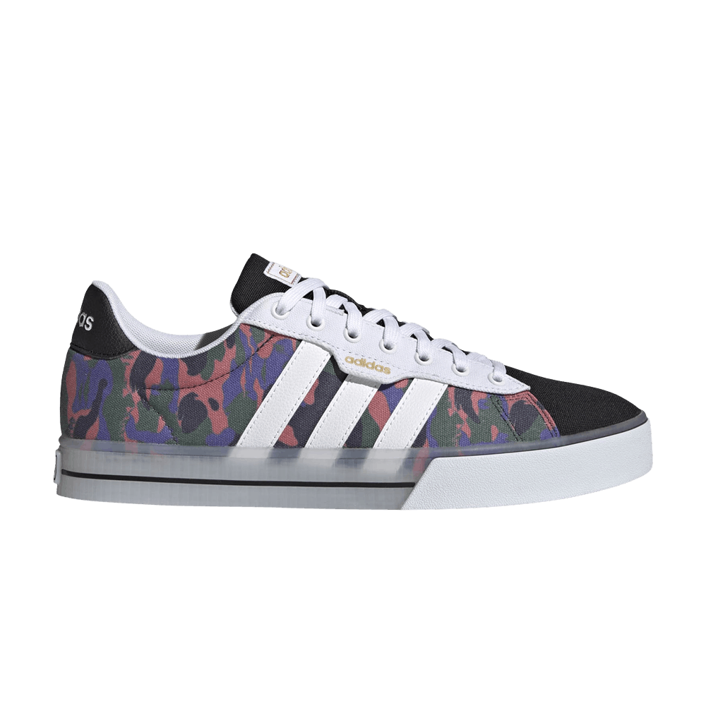 daily-3-0-white-black-camo-gy2421