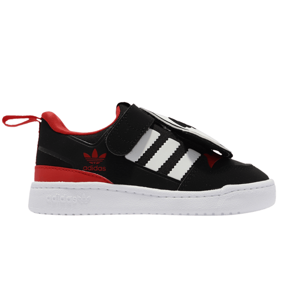 disney-x-forum-360-little-kid-mickey-s-hands-s29236