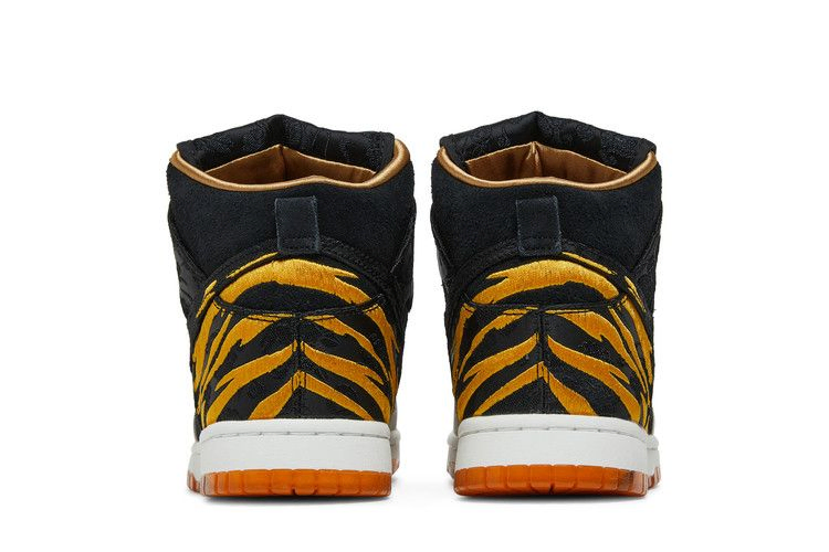 Кроссовки Nike Dunk High Premium 'God Of Wealth'